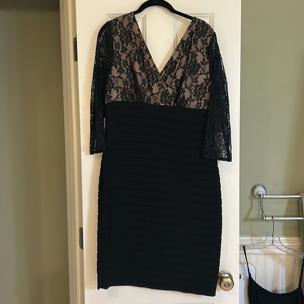 Elegant Black Lace Dress